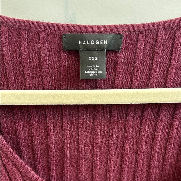 Halogen Maroon Ribbed Knit Top - Picture 2 of 3
